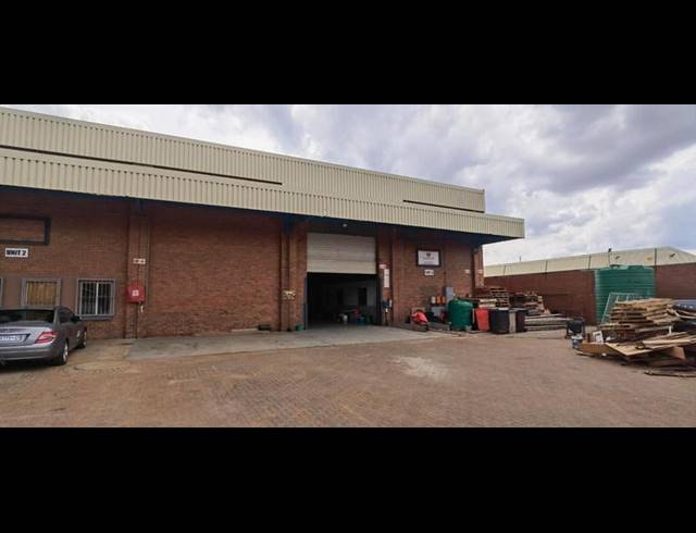 INDUSTRIAL PROPERTY TO RENT IN SILVERTONDALE